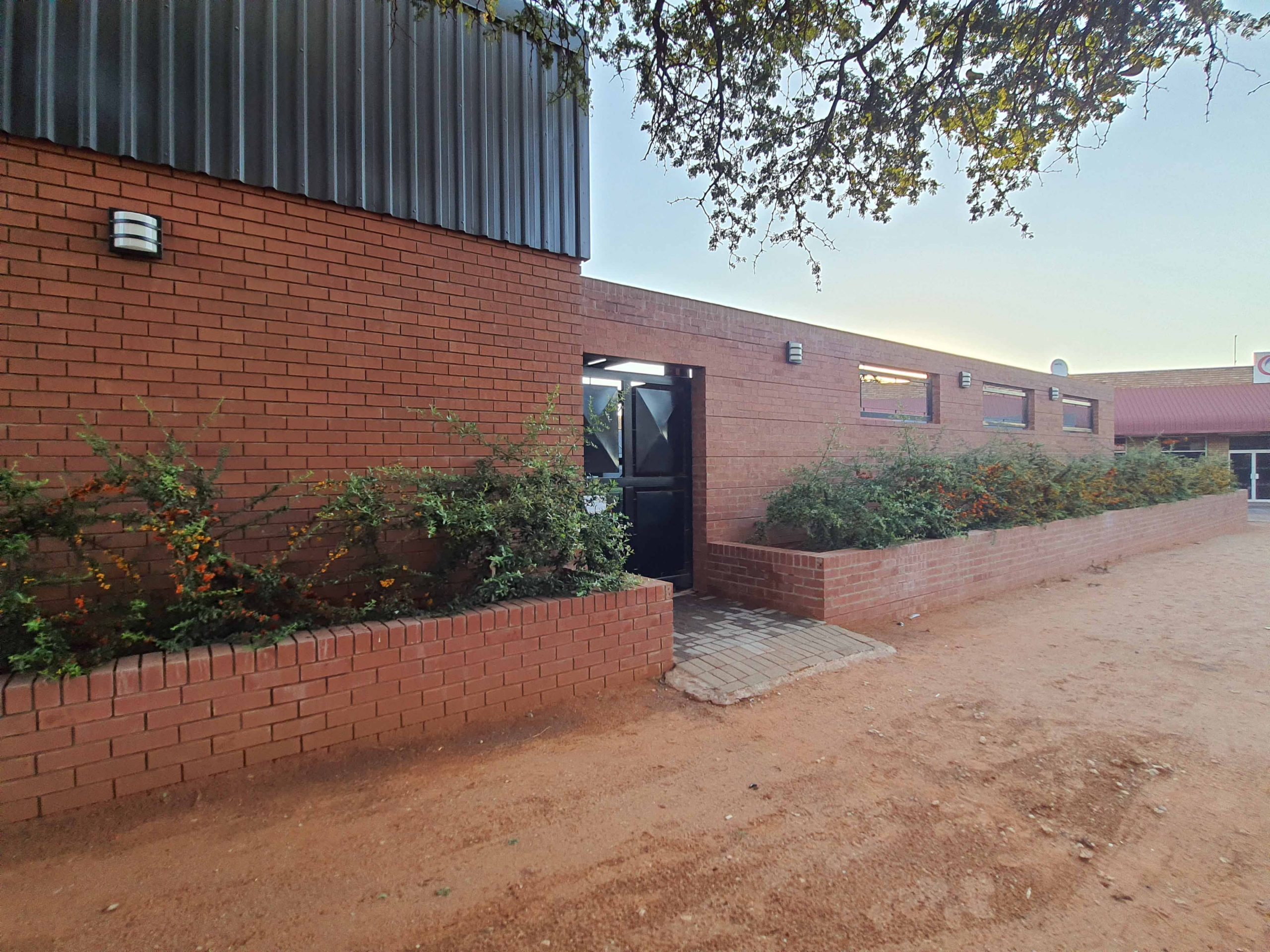 Swift HQ 8